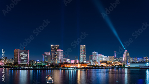 Obraz na plátně Yokohama Minato-mirai city view at night