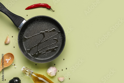 Composition with frying pan...
