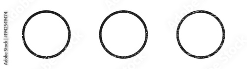 Set of grunge borders in circle form