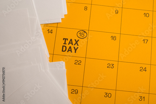 фотографія Tax Day
