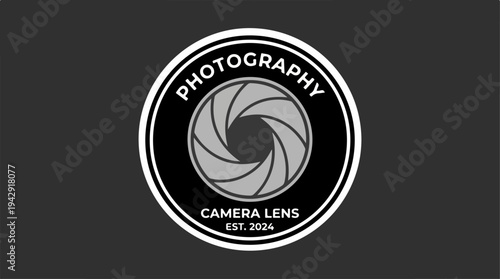 Photography logo design featuring camera lens in a circle.
