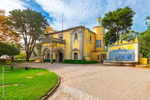 Fotografie The historic Condes de Castro Guimaraes, or Palace of the Counts of Castro, a former seaside villa and now a museum, at Marechal Carmona Park in Cascais, Portugal