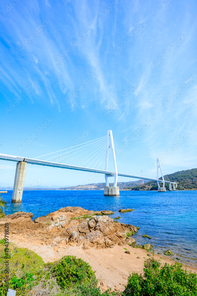 Fototapeta premium 冬の大島大橋 長崎県西海市 Oshima Bridge in winter. Nagasaki Pref, Saikai City.