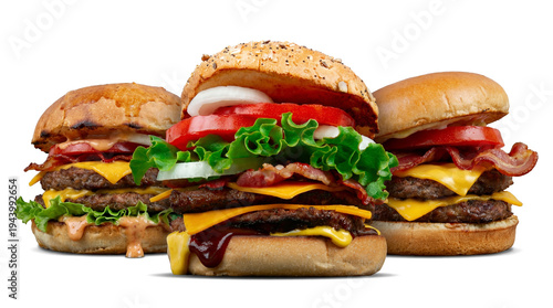 Fotografie a trio of delicious and juicy cheeseburgers with bacon, lettuce, tomato, and onions, presented against a transparent background for a dramatic effect, perfect for food blogs