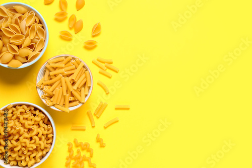 Bowls with different types ...