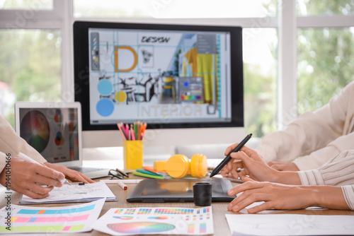 Team of graphic designers w...