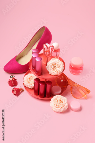 Composition with cosmetic p...