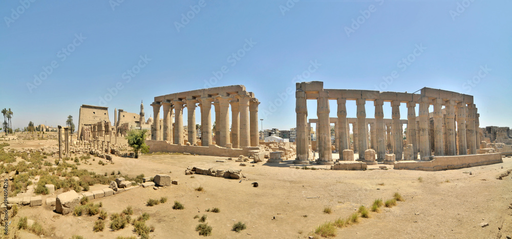 Fototapeta premium Luxor Temple a large Ancient Egyptian temple complex located on the east bank of the Nile River in the city today known as Luxor (ancient Thebes), Egypt
