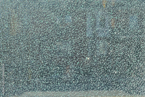 cracked laminated tempered glass 