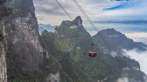 Foto High-altitude cable car