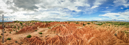 фотографія Tatacoa desert aerial exploring barren red landscape