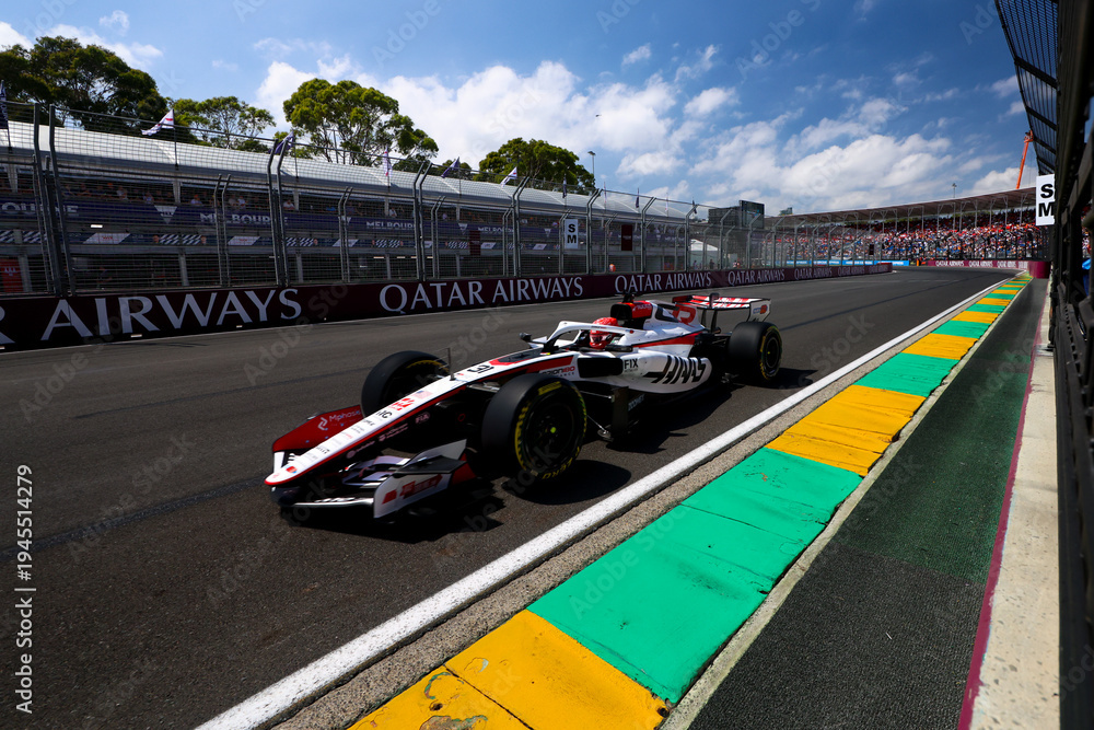 Fototapeta premium 2026 Formula 1 Australian Grand Prix - Friday
