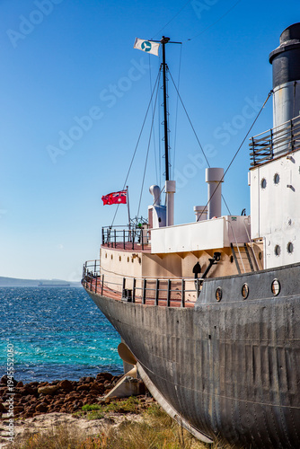Photos old whaling ship