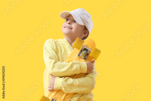 Adorable little girl with s...