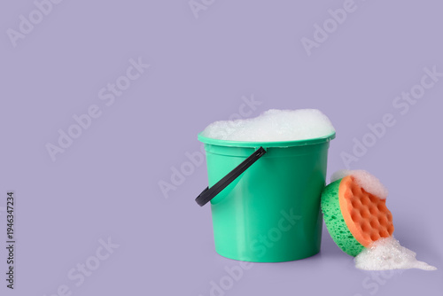 Plastic bucket with foam an...