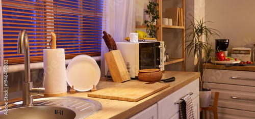 Utensils with microwave ove...