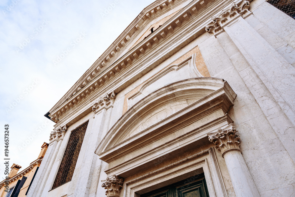 Fototapeta premium Exploring the architecture of a historic church in a European city