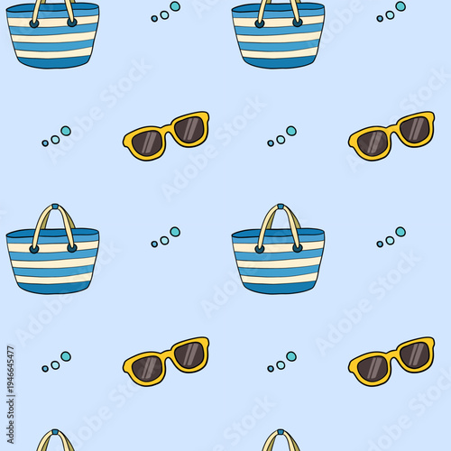 Cute Beach Bag and Sunglasses Seamless Summer Pattern