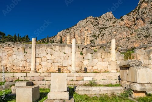 Wallpaper Mural Archaeological site of Delphi, sanctuary of Apollo and major oracle center of ancient Greece -November 14, 2025 Torontodigital.ca