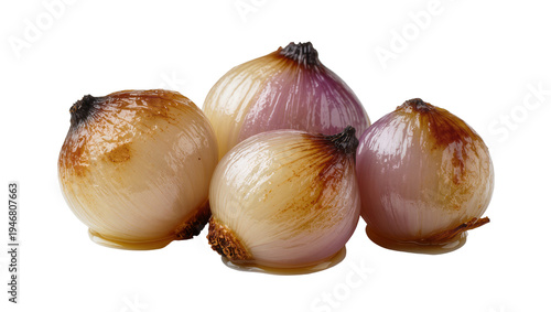 Tableau sur toile Isolated delicious roasted caramelized pearl onions prepared for a healthy gourm