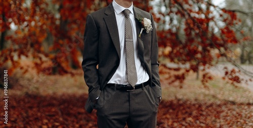 Bild auf Leinwand Man with dress- wedding