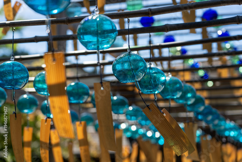 Wallpaper Mural 青色の風鈴 / Blue wind chimes Torontodigital.ca