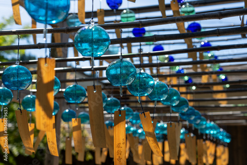 Wallpaper Mural 青色の風鈴 / Blue wind chimes Torontodigital.ca