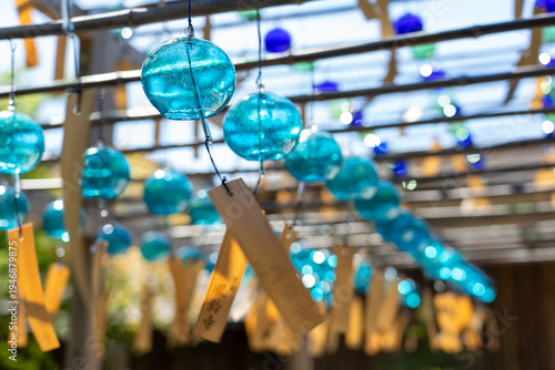 Wallpaper Mural 青色の風鈴 / Blue wind chimes Torontodigital.ca