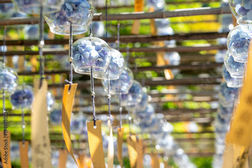 Wallpaper Mural アジサイの風鈴 / A wind chime shaped like a hydrangea Torontodigital.ca