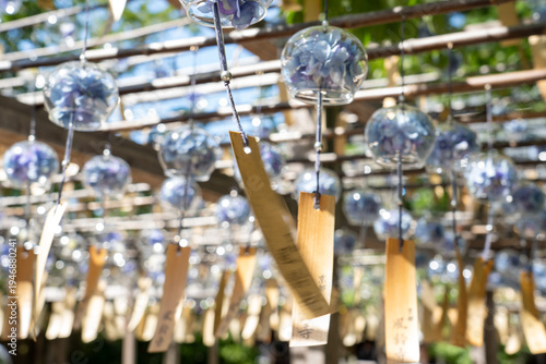 Wallpaper Mural アジサイの風鈴 / A wind chime shaped like a hydrangea Torontodigital.ca