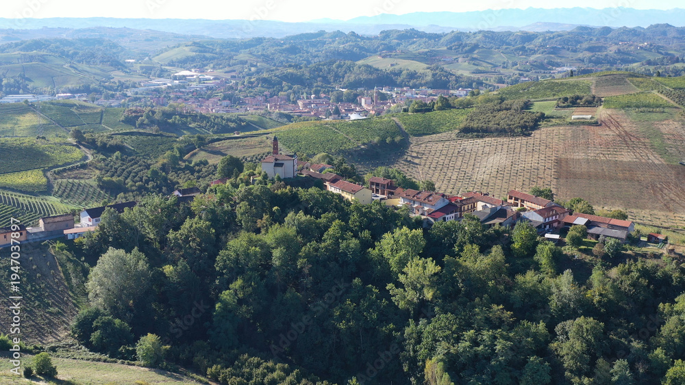 Fototapeta premium Barbaresco village and Langhe vineyards in Piedmont, Italy