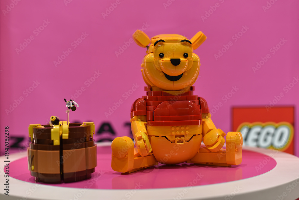 Fototapeta premium Lego Winnie the Pooh 