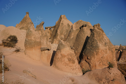 Foto Rock Formations in Devrent Valley, Cappadocia, Nevsehir, Turkiye