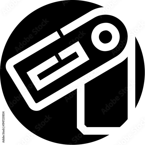 Circular icon featuring a stylized price tag, clearly communicating concepts of discount, sale, shopping, and retail merchandising for various promotional needs