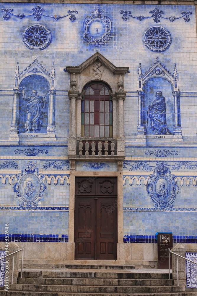 Obraz premium igreja matriz de santa marinha de cortegaça, portugal