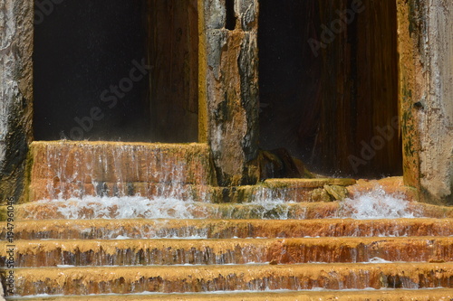 Tunisia,sorgnte di acqua calda