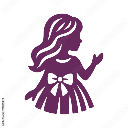 Logotipo de boutique de moda infantil. Dibujo sencillo con silueta de una niña con un vestido adornado con un nudo de lazo