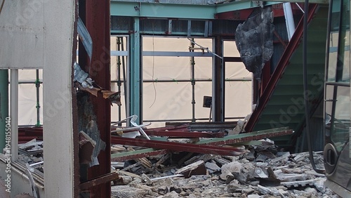 建物の解体現場