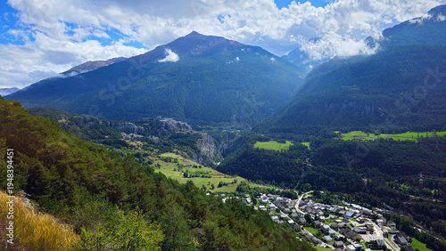 Schilderij op canvas Avrieux village and Fort Victor Emmanuel nestled in French Alps, Savoie, Auvergne-Rhone-Alpes, France, Europe