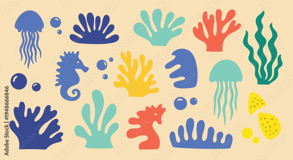 Fototapeta premium Colorful Underwater Sea Life Elements Set