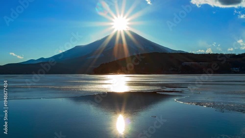 ダイヤモンド富士（タイムラプス）　山梨県山中湖にて