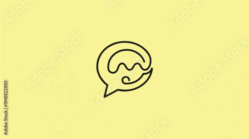 Simple line chat speech bubble.