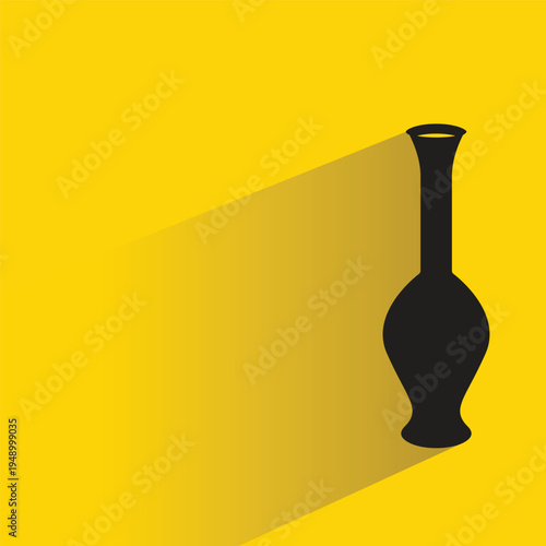 jar and vase icon with shadow on yellow background