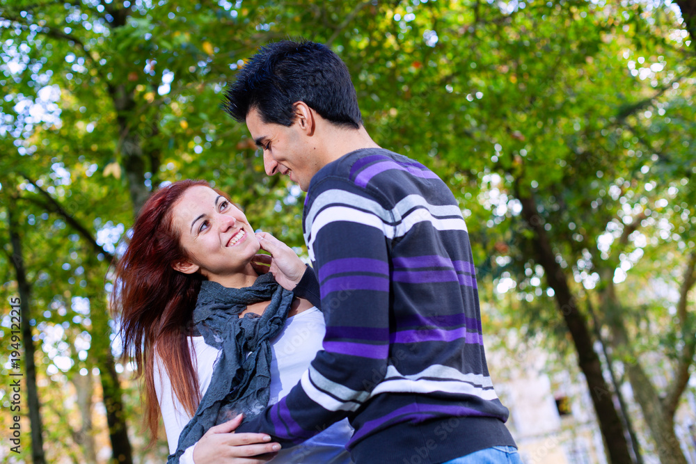 Obraz premium Love and affection between a young couple