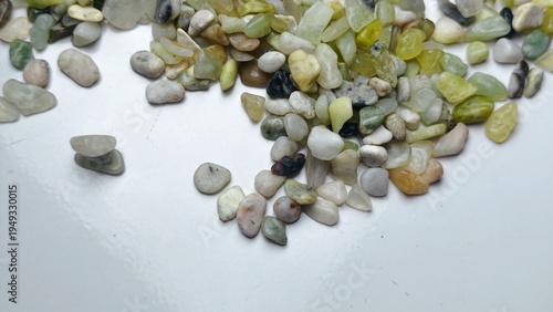 Quadro em tela Natural Green Pebble Stone Texture Background