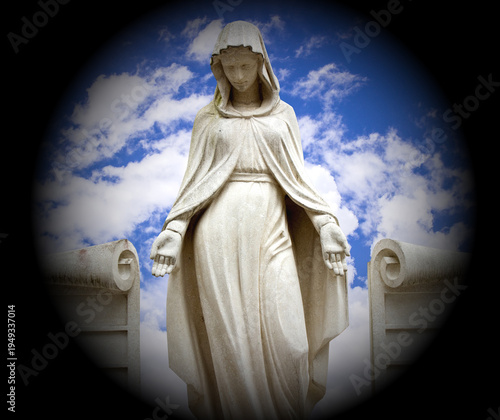 Canvas Print Statue of the Virgin Mary patron saint