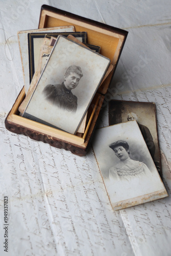 COLLEZIONE DI FOTOGRAFIE ANTICHE