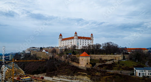 Canvas Print Bratislava Castle panoramic skyline view above the city in Slovakia
