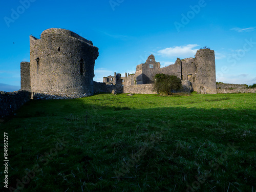 Фотография Stunning old fortress castle in Roscommon town, Ireland