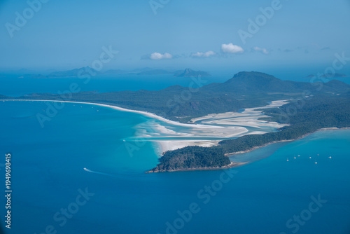 Canvas Print Aerial view whitsunday islands whitehaven beach hill inlet